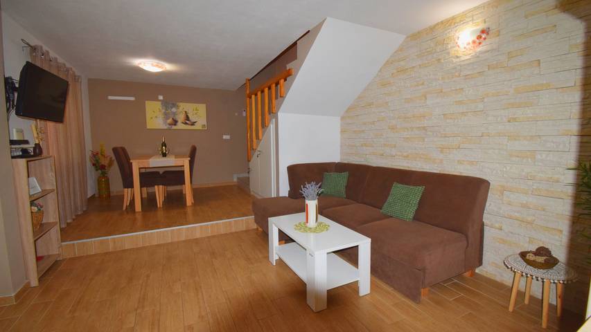 Villa pour 4 personnes, avec jardin et terrasse dans Pag - 3