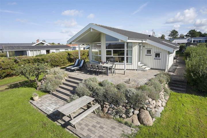 Ferienhaus für 6 Personen, mit Whirlpool und Terrasse sowie Garten und Sauna - 1