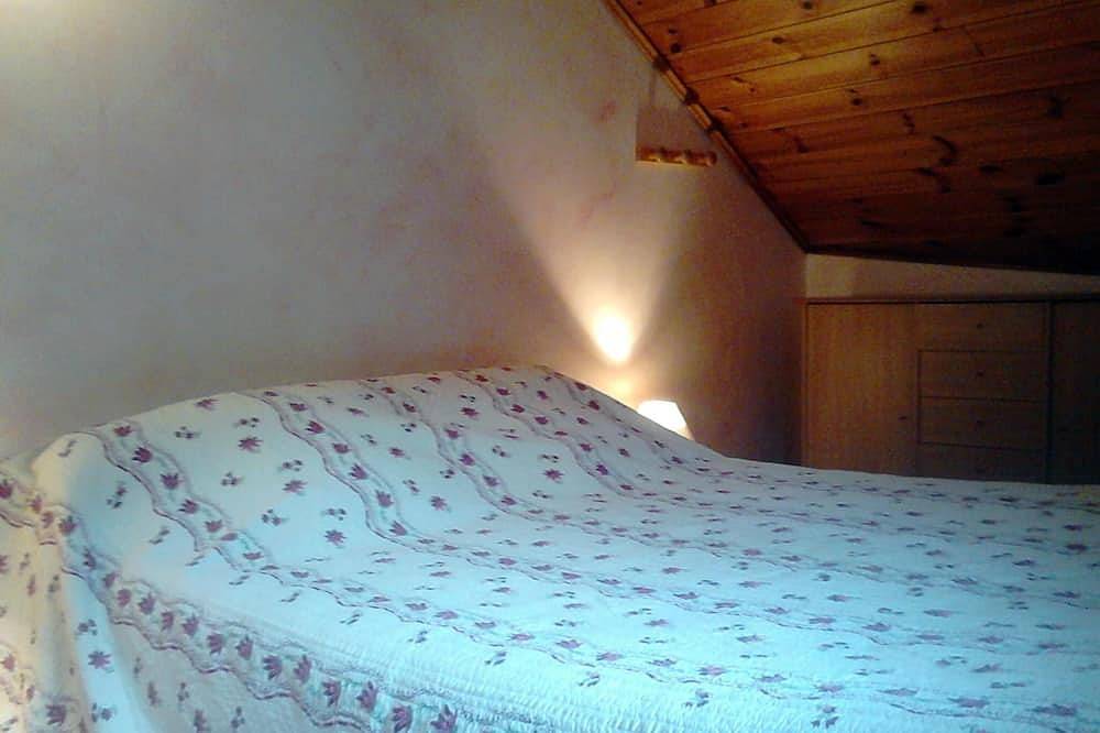 Appartement entier, Gîte 'L'Alp' classé 2 étoiles - 4 pers in Saint-Crépin (Hautes-Alpes), Parc national des Écrins