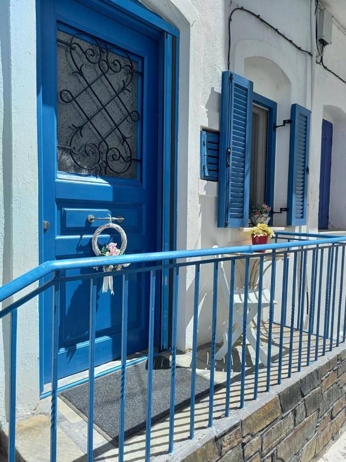 Location de vacances pour 4 personnes, avec balcon dans Kithnos Chora - 3