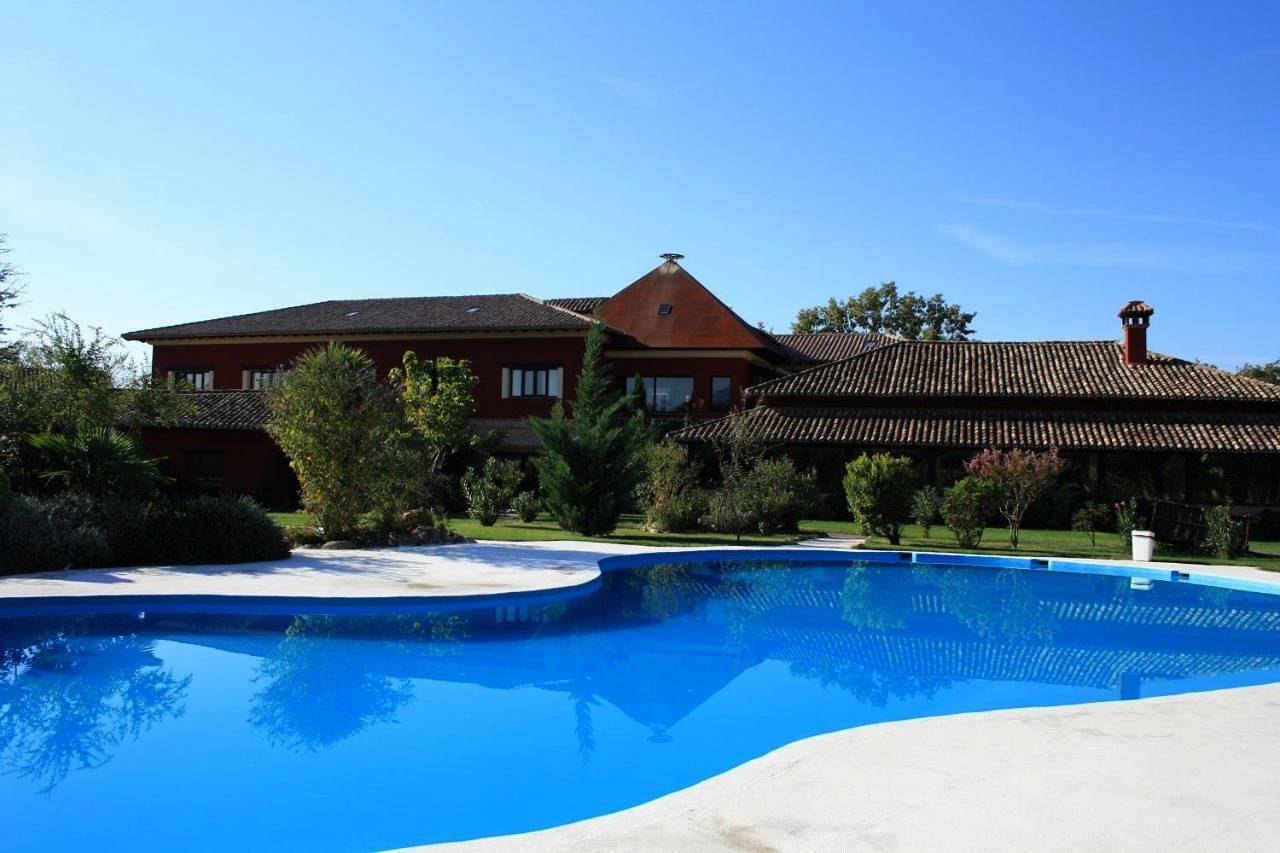 Hotel para 2 personas con terraza in Candeleda, Valle del Tiétar