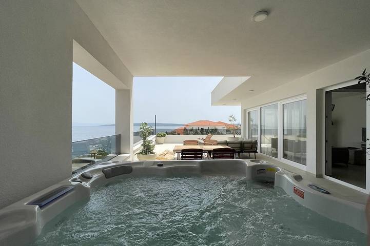 Apartament wakacyjny dla 4 osób, z jacuzzi w Hvar (wyspa)