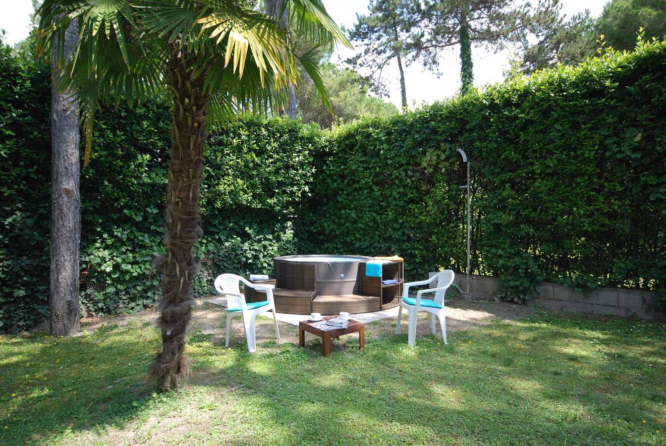 Casa vacanze con vasca idromassaggio  in Lignano Pineta, Lignano Sabbiadoro