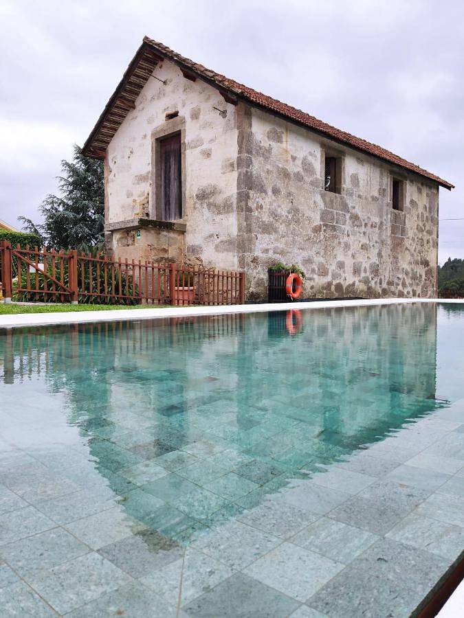 Casa rural para 2 personas, con piscina además de vistas y jardín, Familias con niños en Barcelos - 2