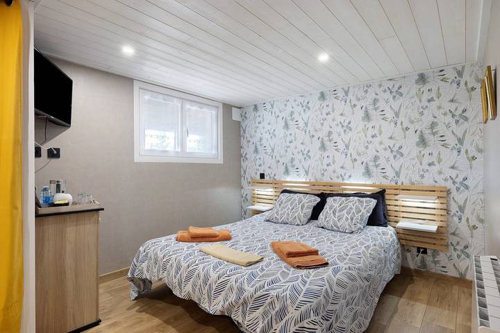 Chambre d’hôte pour 2 personnes, avec vue sur le lac et jardin à Le Boupère - 3