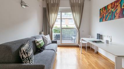 Ferienwohnung für 6 Personen, mit Whirlpool und Balkon in Mailand
