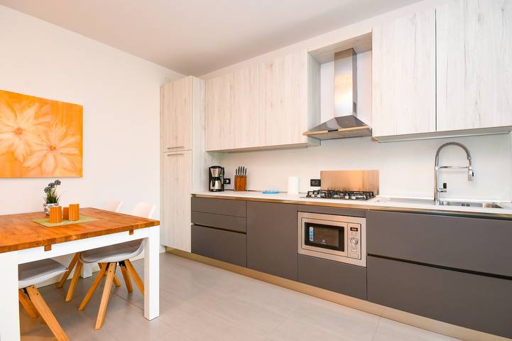 Ganze Wohnung, Aurora Home in Sirmione, Gardasee-Berge