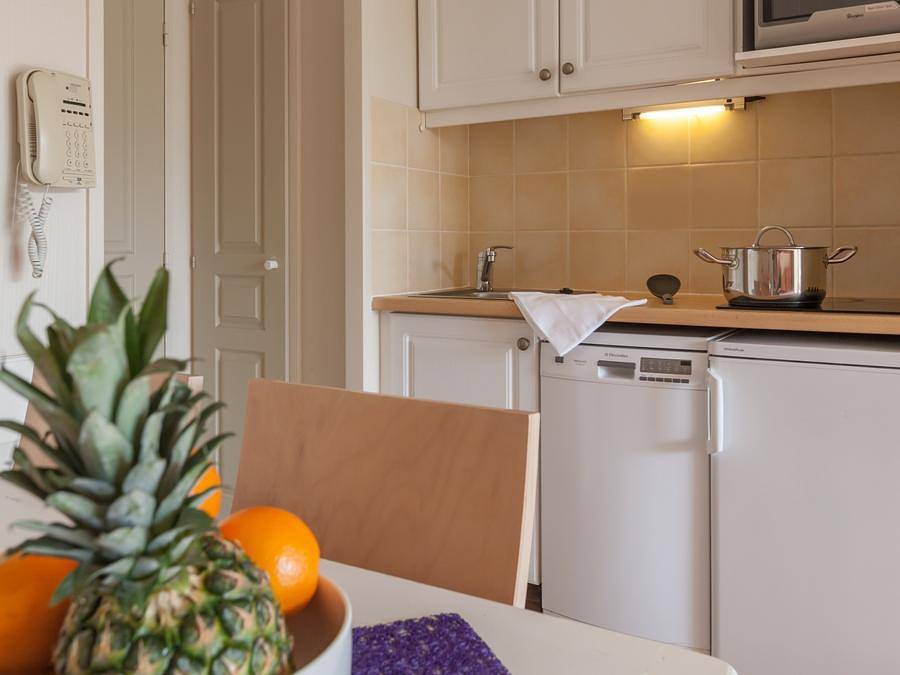 Pierre & Vacances Résidence Le Hameau de la Pinède - Piso 5 personas - - 1 dormitorio - Terraza o balcón - Vistas a la piscina - Aire acondicionado in Hyeres, Parque nacional Port-Cros