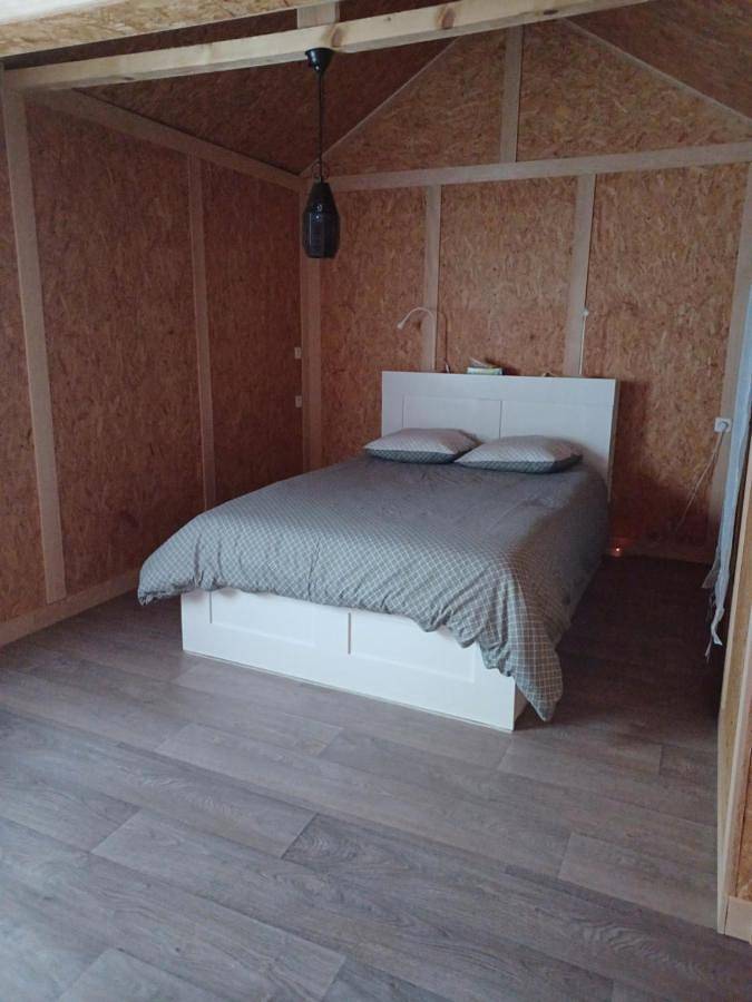 Location de vacances pour 8 personnes, avec vue ainsi que piscine et jardin, adapté aux familles à Souvigny-en-Sologne - 4