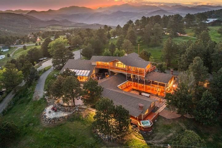 Villa für 8 Personen, mit Whirlpool und Sauna sowie Balkon - 1