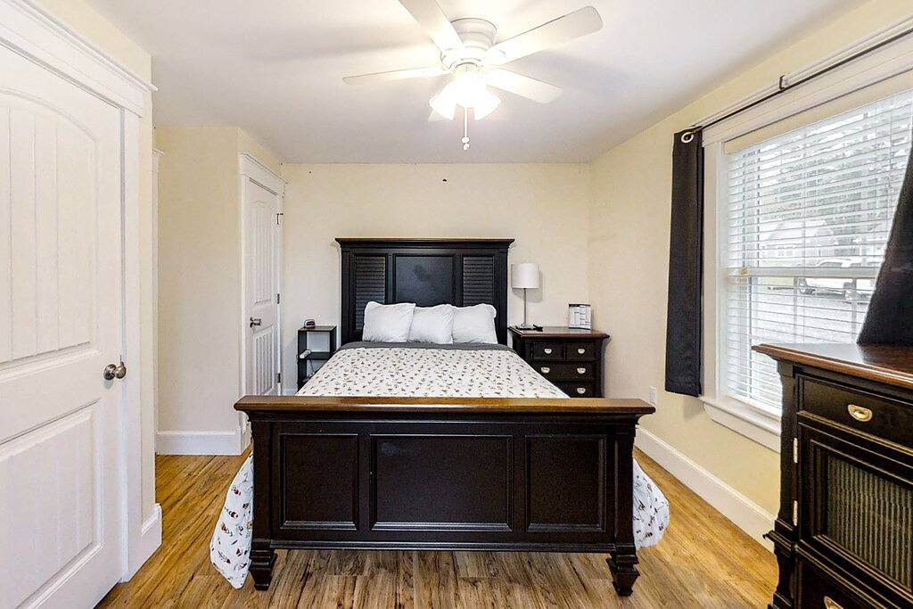 Ganze Wohnung, New Riverfront Condo in Sheepscot Harbour - Walk to Famed Seafood Eatery in Edgecomb, Lincoln County (Maine)