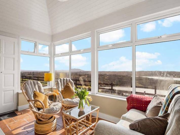 Holiday rental for 9 people, child-friendly in Clifden