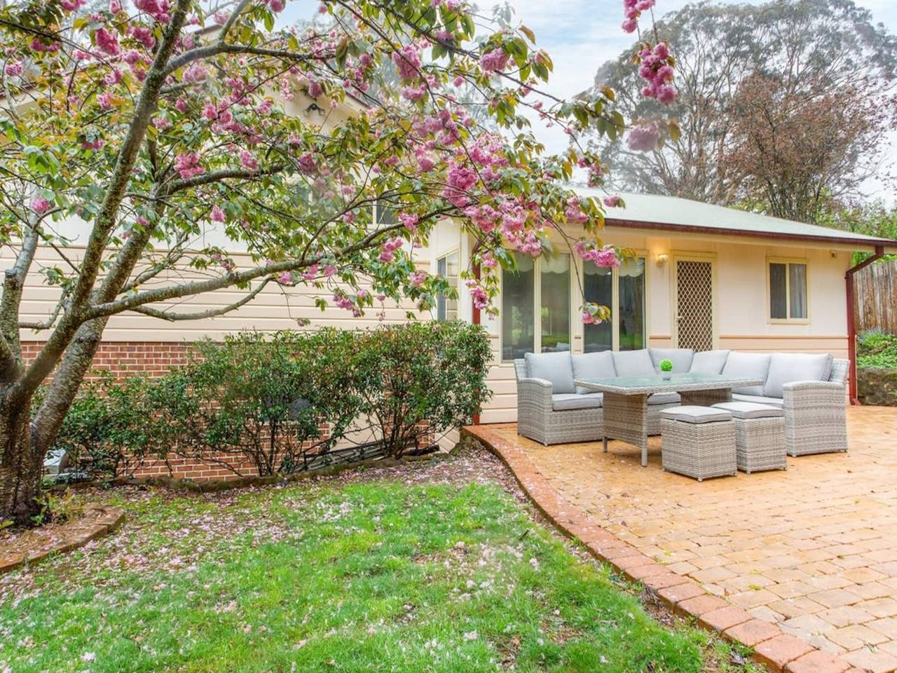 Vacation Rental for 6 Guests in Katoomba, Blue Mountains