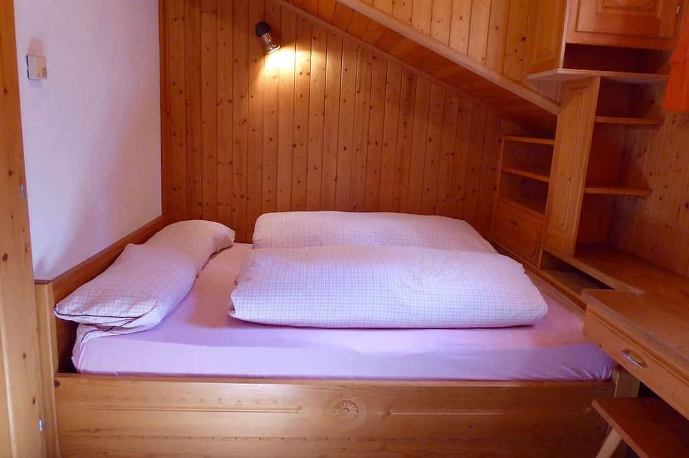 Appartement entier, Quiet vacation apartment for 2 - 5 people on the edge of the alpine pasture area in Jaun, Canton de Fribourg