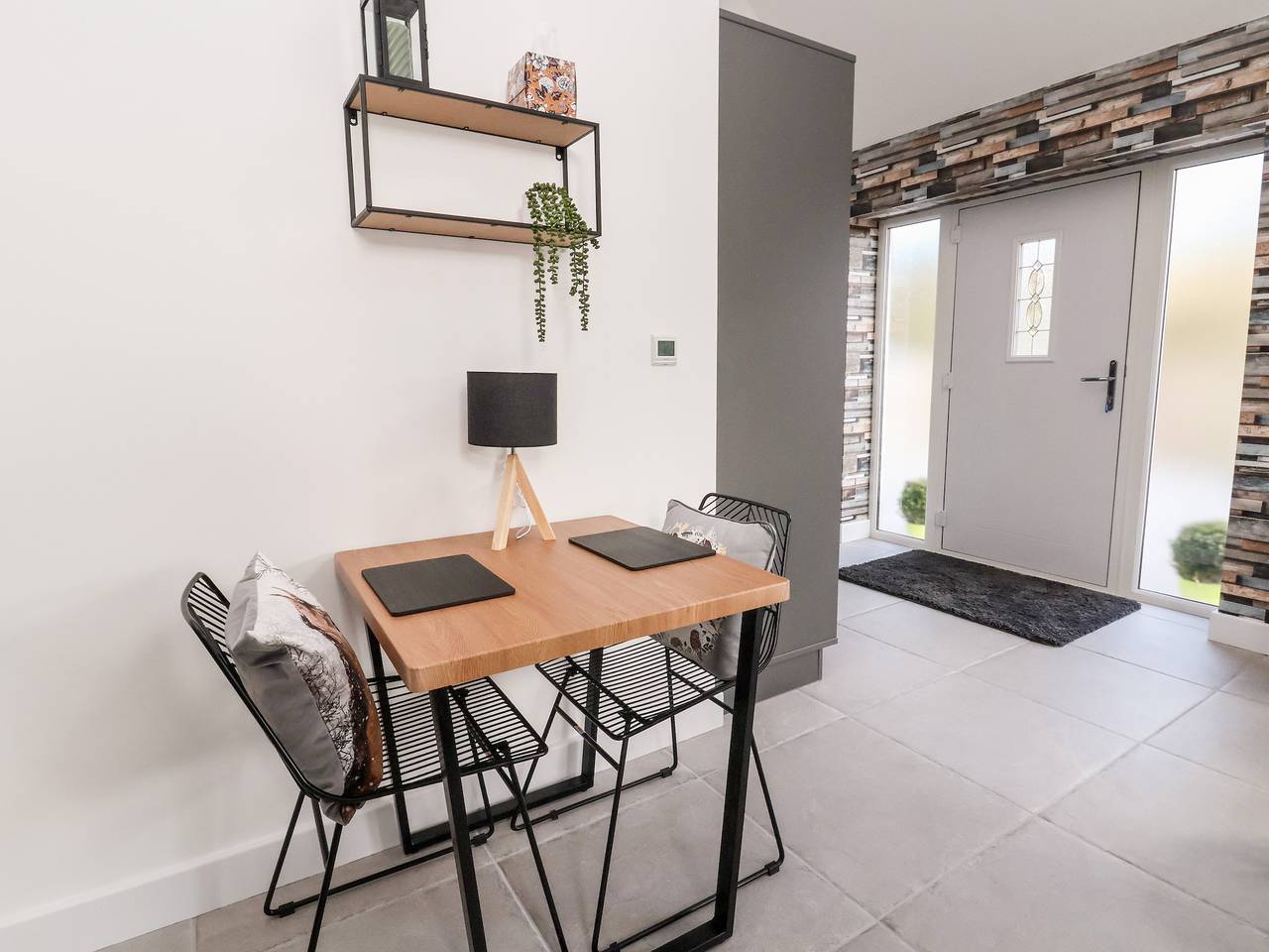 Cornelyn Bach in Denbighshire