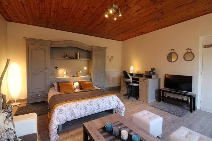 Location de vacances pour 2 personnes, avec Jardin à Pujols-sur-Ciron