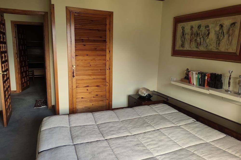 Appartement entier, Cozy apartment with beautiful mountain views in Candanchú, Aisa