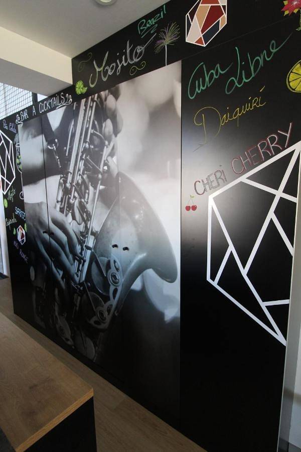 Hôtel pour 2 personnes, avec terrasse à Perrigny-lès-Dijon - 3