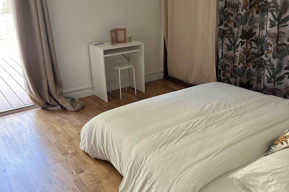 Cosy villa cap brun / sainte marguerite near beaches in La Garde, Toulon region