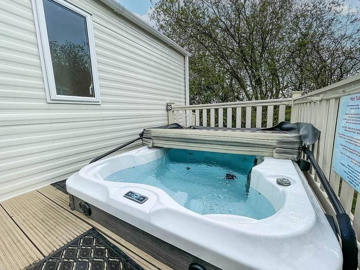 Holiday rental for 6 people, with Hot tub and Terrace as well as Pool in Tattershall