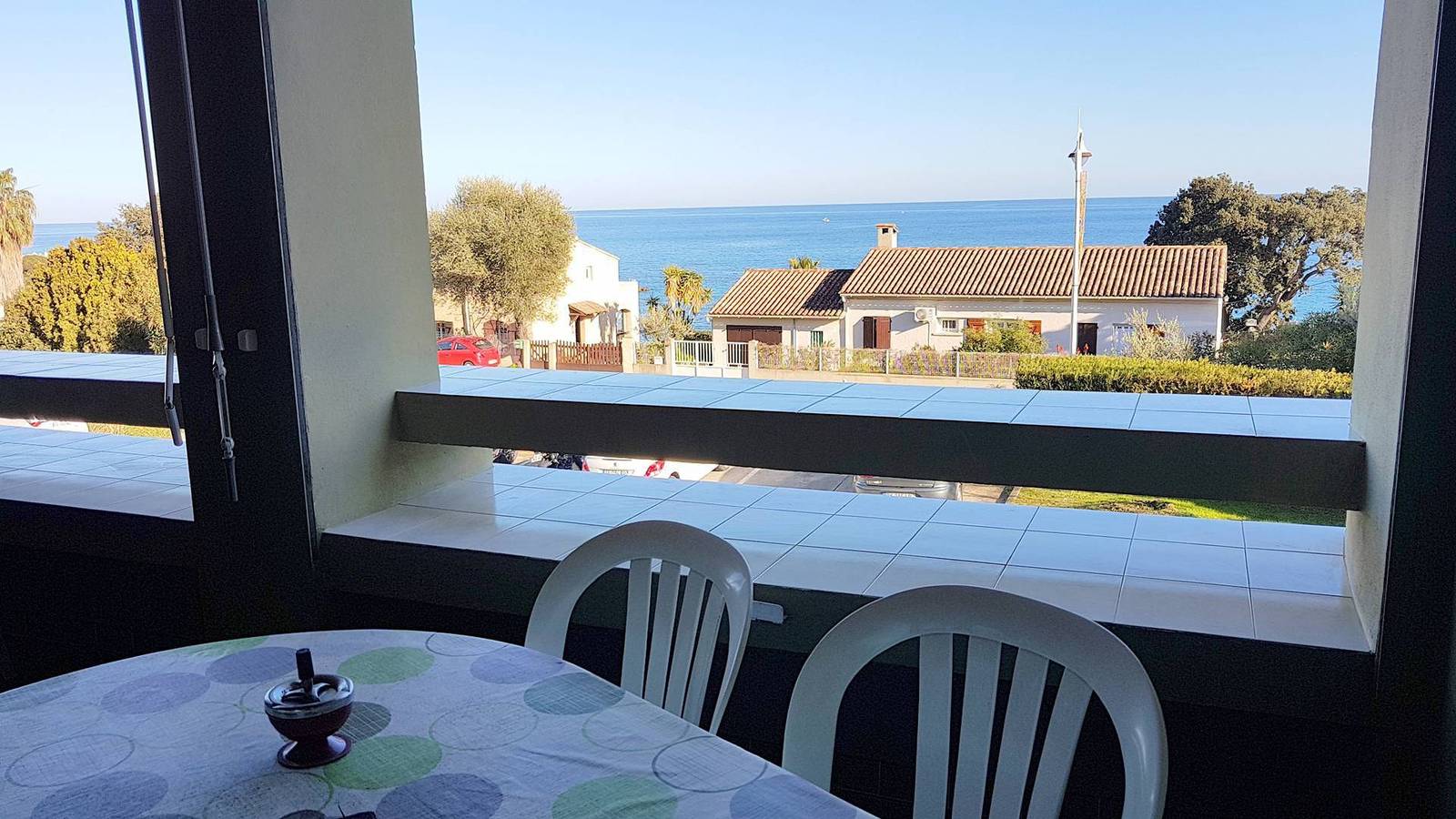 Appartement entier, Cystes- Vue Mer- 4 Pers- Plage Et Commerces A Pieds in Sari-Solenzara, Arrondissement de Sartène