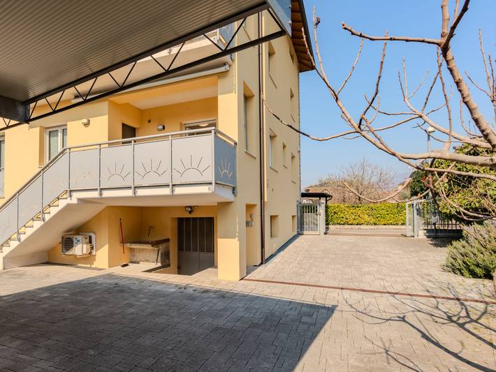 Ferienwohnung für 4 Personen, mit Ausblick und Garten sowie Balkon - 1