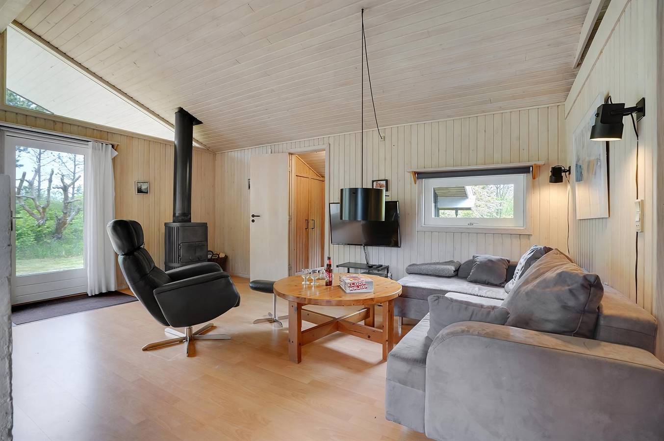 Stunning home in Pandrup w/ 3 Bedrooms in Rødhus, Jammerbugt