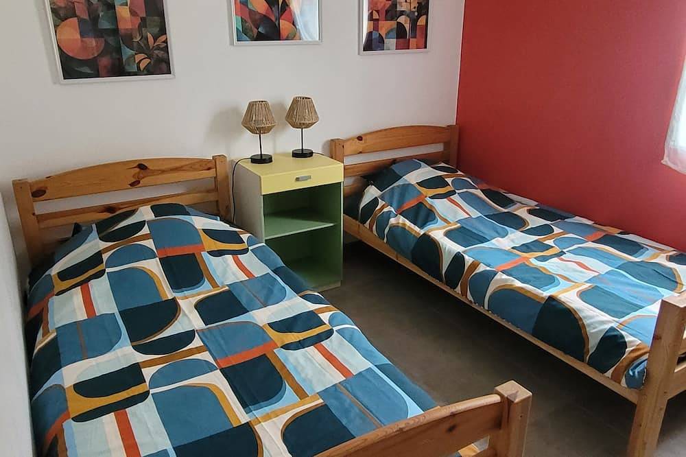 Maison spacieuse de plain pieds in Bourgneuf-en-Retz, Côte de Jade