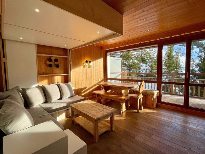 Studio entier, Courchevel 1650 - Appart 6 pers au pied des pistes, balcon sud in Saint-Bon-Tarentaise, Courchevel