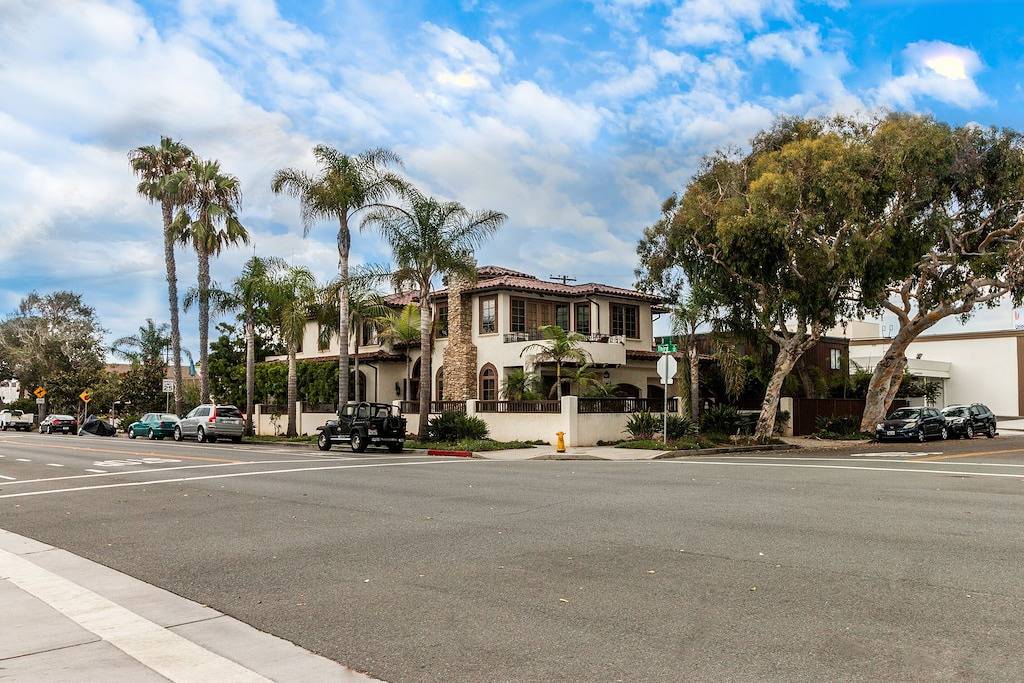 Ganze Wohnung, Charmant, elegant, Luxus, zu Fuß zum Moonlight Beach & Downtown in Encinitas, San Diego County