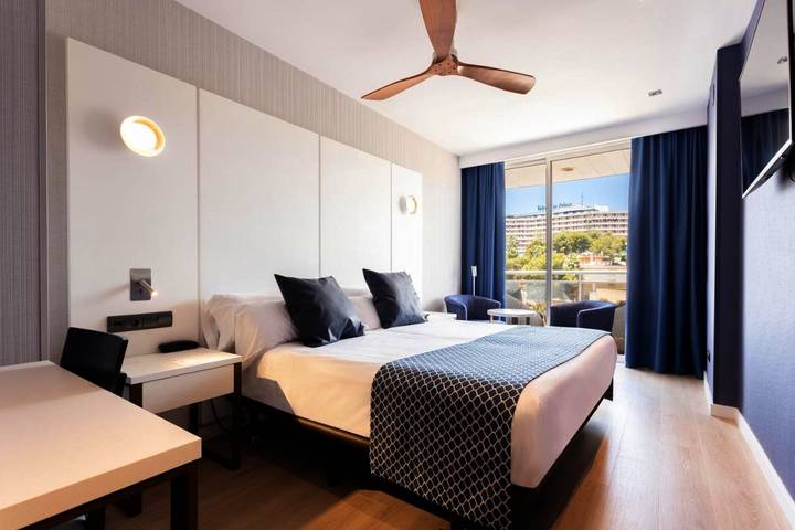 Hotel für 10 Personen, mit Whirlpool und Terrasse in Cala Major
