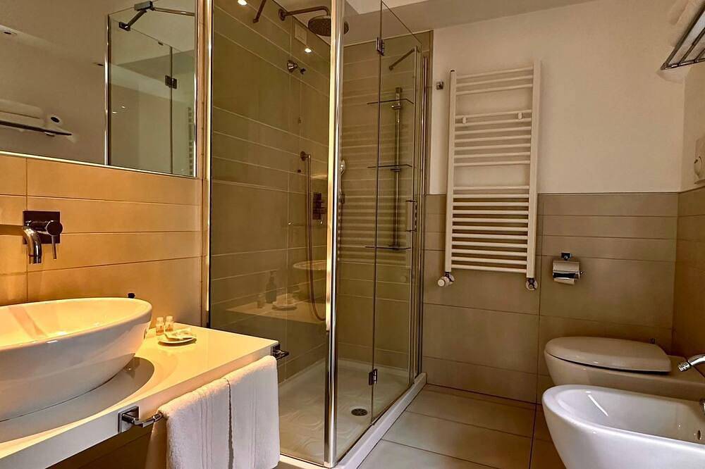 Feel at home Just a short walk from the museum, lido station and harbor. in Reggio de Calabre, Province de Reggio Calabria