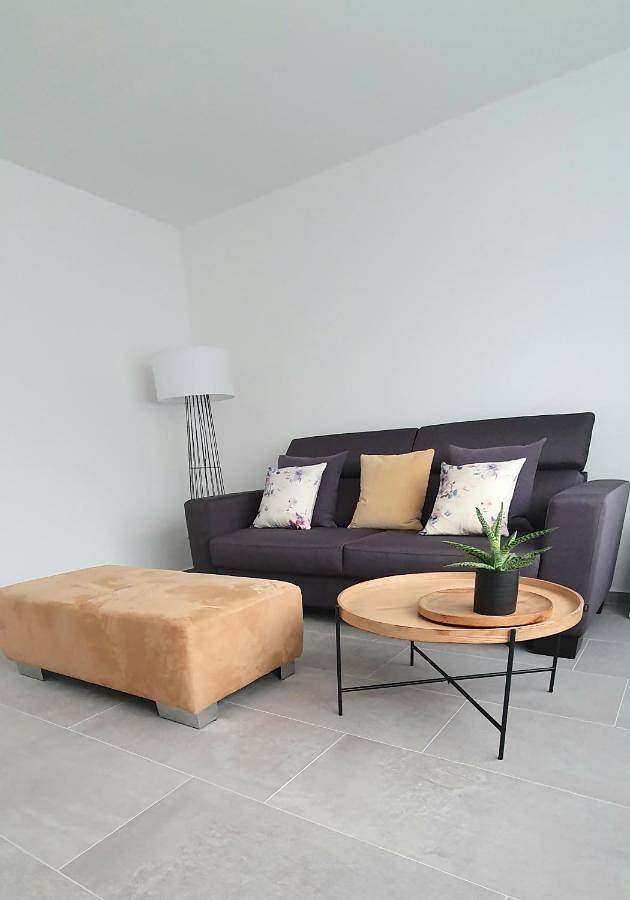 Ferienwohnung für 2 Personen, mit Terrasse und Garten sowie Ausblick in Bad Ditzenbach