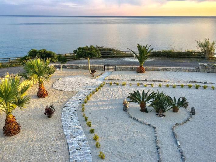 Casa vacanza per 4 persone, con giardino e panorama a Creta