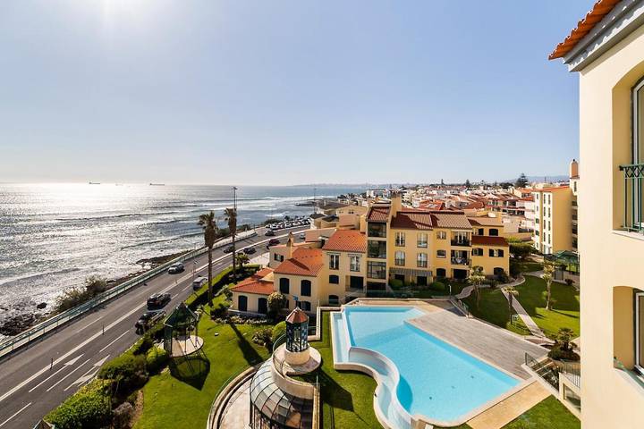 Ferienwohnung für 8 Personen, mit Balkon und Terrasse sowie Garten und Pool