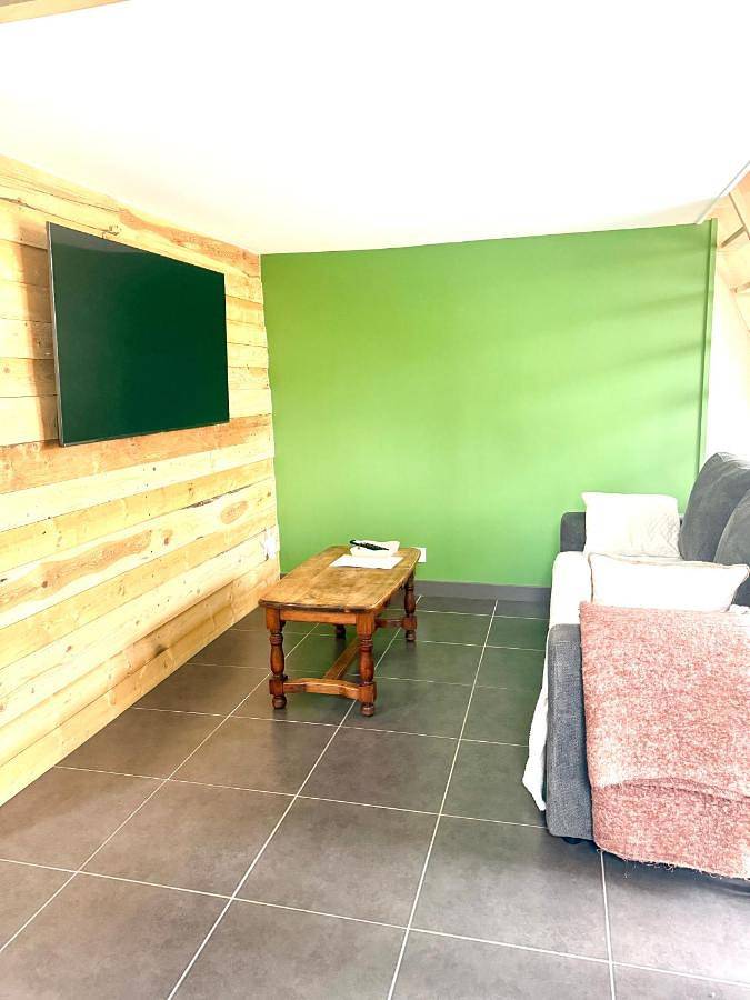 Gîte pour 4 personnes, avec vue et jardin à Loriol-sur-Drôme - 3