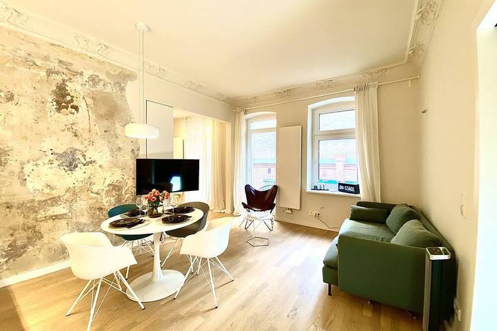 Vacation rental for 3 people, with Balcony in Mitte Berlin