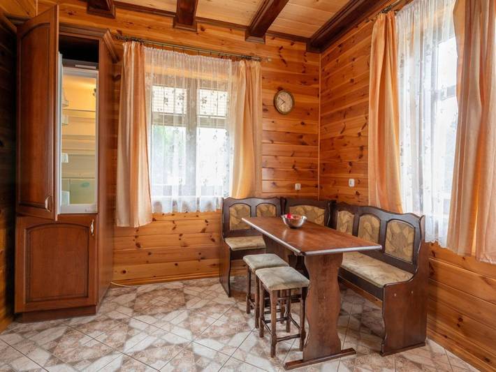 Großes und komfortables Ferienhaus mit Terrasse in Bobolin, Powiat Sławieński