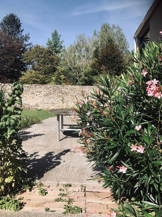 Location de vacances pour 10 personnes, avec jardin et vue à Vernou-la-Celle-sur-Seine - 3