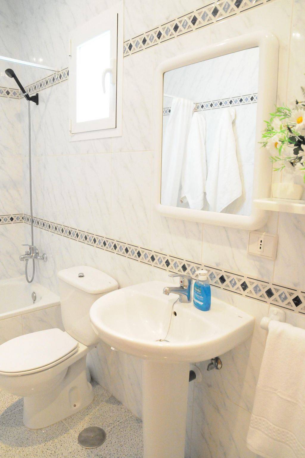 Apartamento entero, Wohnung "Double Classic" mit Wi-Fi in Vecindario, Santa Lucía de Tirajana