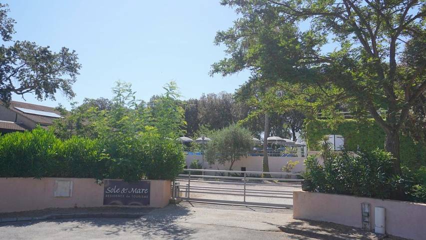 Location de vacances pour 6 personnes, avec vue ainsi que terrasse et piscine, animaux acceptés dans Plage Venga Di L Oru Santa Maria Poggio - 2