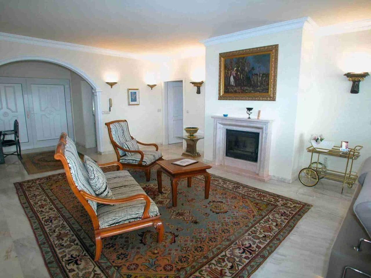 Apartamento entero, Penthouse Vistamar mit beheiztem Gemeinschaftspool in Chayofa, Arona 