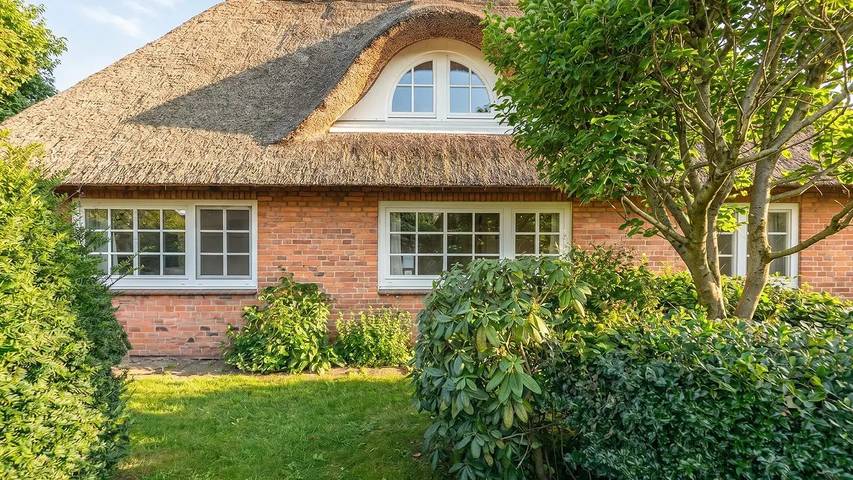 Ferienhaus für 6 Personen, mit Sauna und Garten, mit Haustier in Almdorf