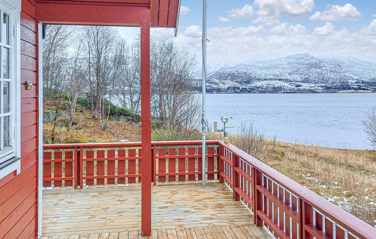 Ferienhaus für 7 Personen, mit Garten und Terrasse in Senja - 2