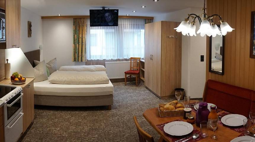 Ferienwohnung für 4 Personen, mit Ausblick und Balkon in Lanersbach - 4