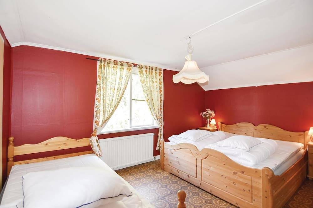 Haustierfreundliches Haus mit 2. in Munkfors, Värmland