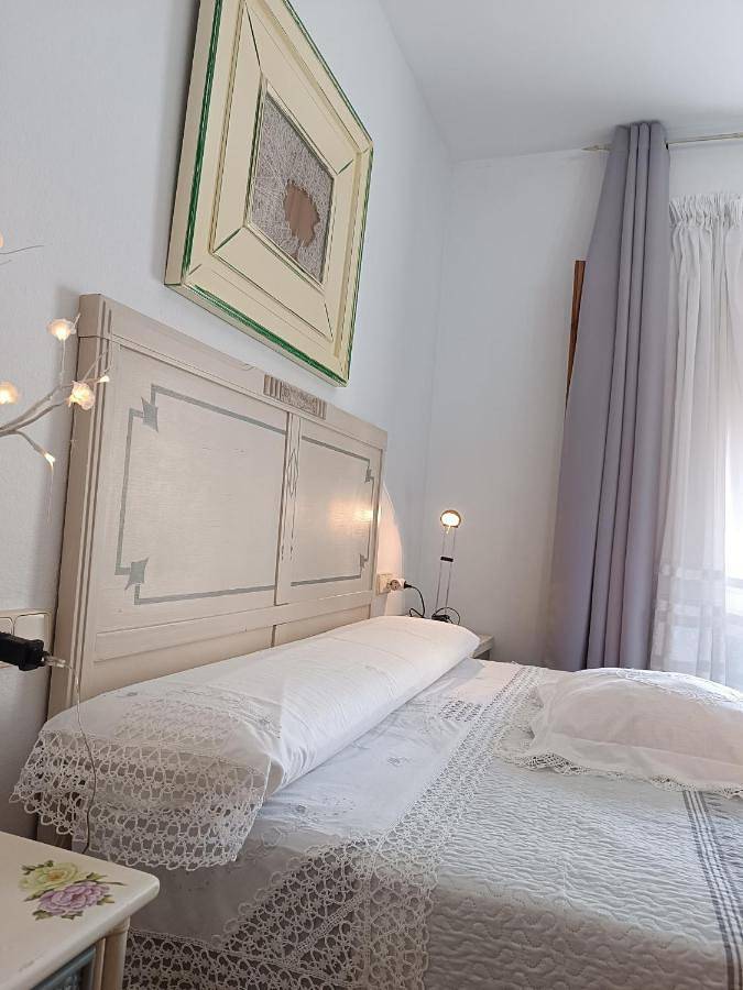 Gîte pour 8 personnes, avec vue et jardin à San Clemente