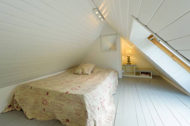 Location de vacances pour 12 personnes, avec Terrasse et Jardin à Plouguin - 4