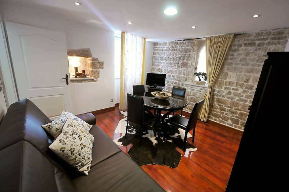 Ganze Wohnung, 4 Sterne (****) Luxuswohnung in der Altstadt Split!Wenige Schritte zum Diokletianpalast! in Split, Split-Dalmatien