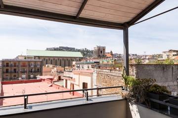 Chambre d’hôte pour 2 personnes, avec balcon/terrasse à Naples